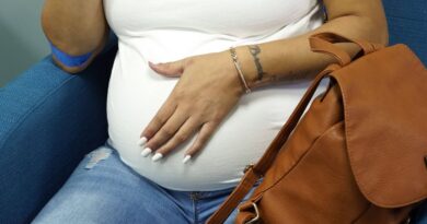 Une Grecque donne naissance à une fille d'un embryon congelé 22 ans.