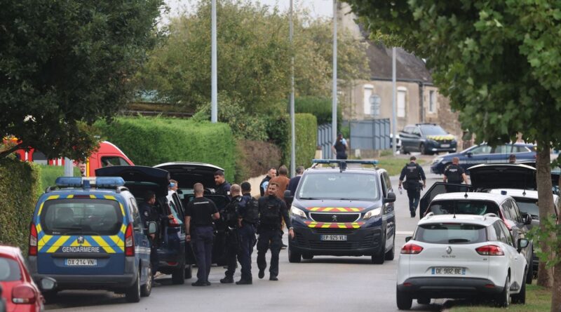 Une voisine morte, un blessé grave : le forcené du Finistère et le GIGN.