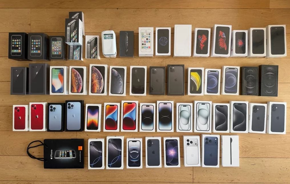 Vente aux enchères d'une collection de 56 iPhones neufs à 80.000 euros