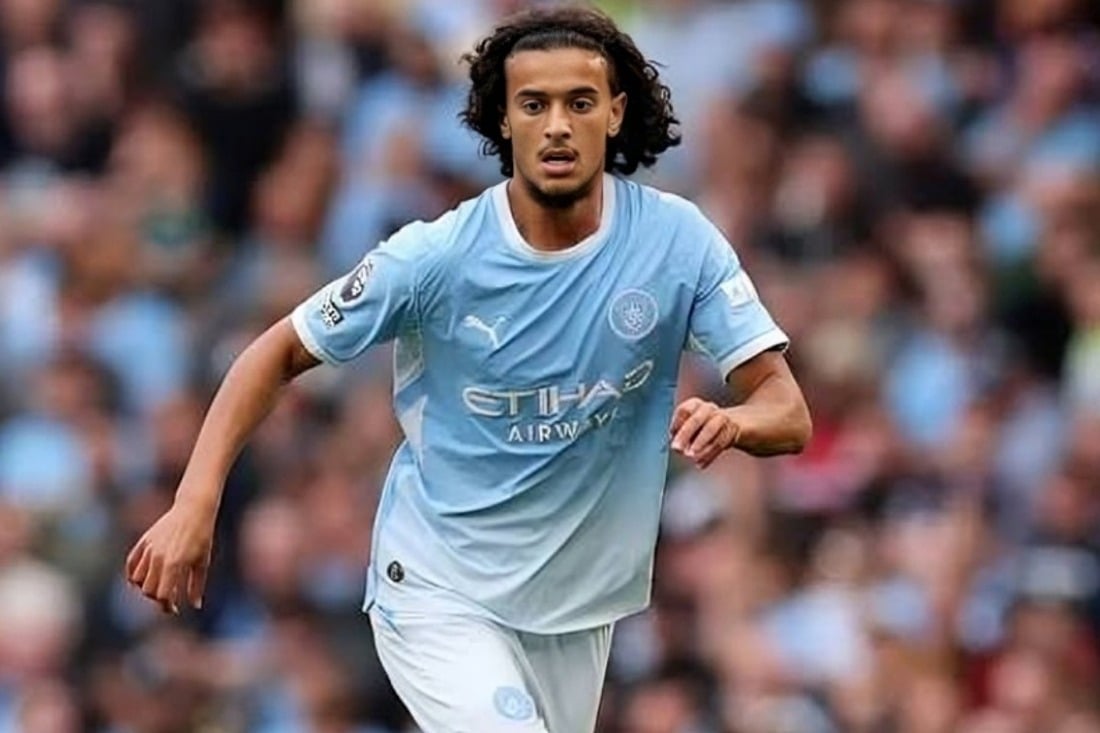 Ayyoub Bouaddi impressionne à Manchester City, selon Marca