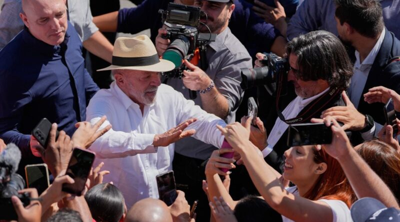 En Amazonie, les indigènes brésiliens votent Lula et craignent El Niño