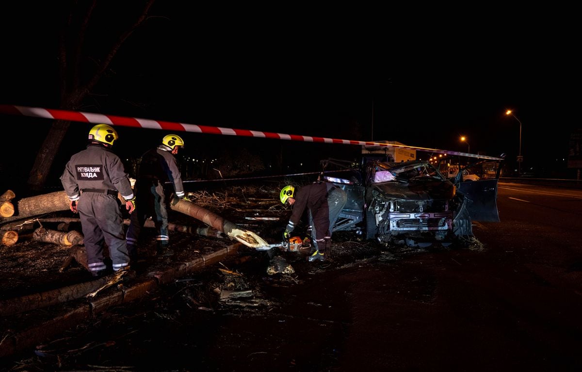Un pont important à Kiev touché par une frappe russe